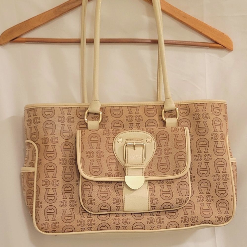 Atienne Aigner Tote Bag